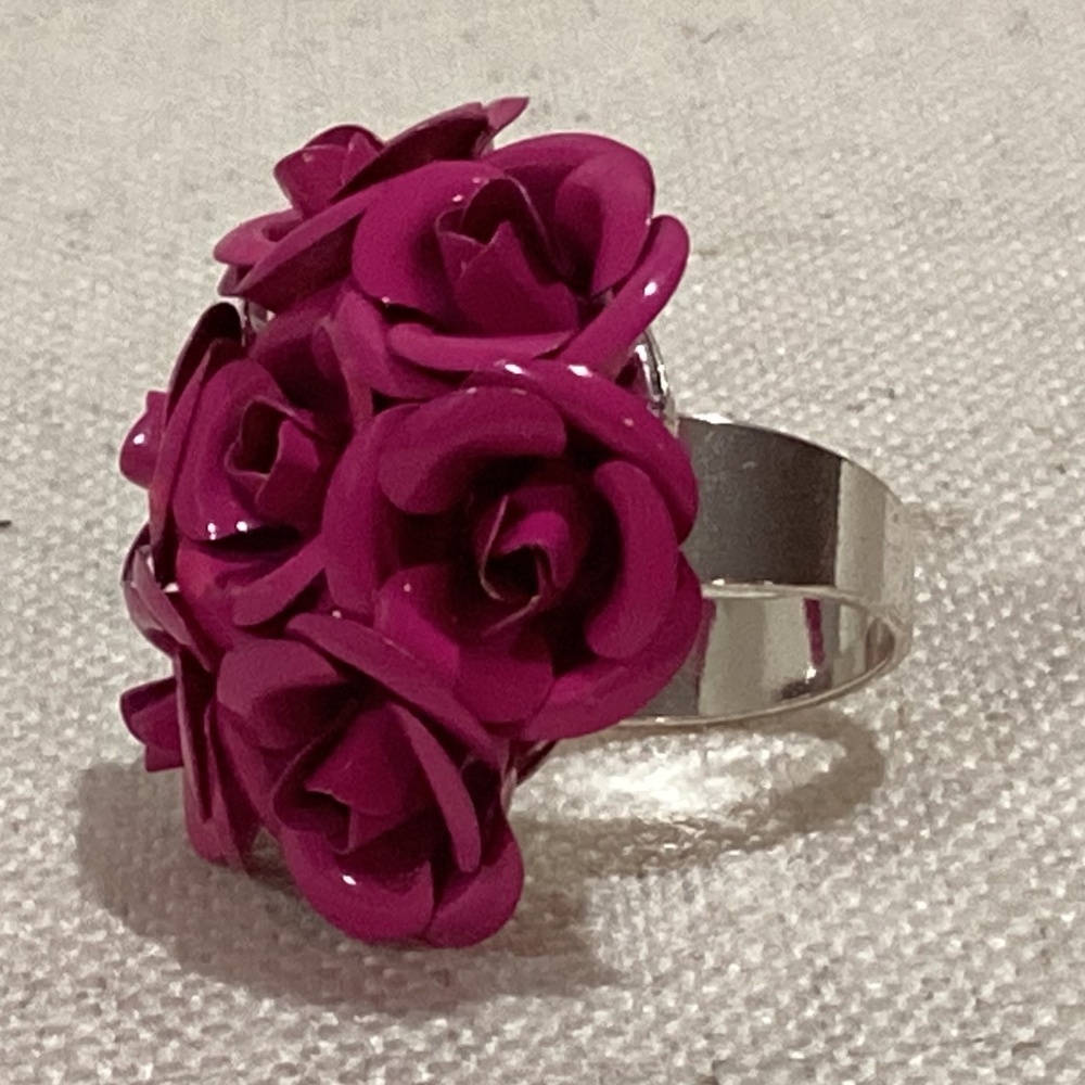Pink Roses Statement Ring - Picture 5 of 8